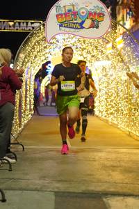 BIB: 50146
                            <button type="button" onclick="openModal(21832679)" class="btn btn-primary btn-sm float-right btn-popup" data-toggle="modal" data-target=".modal-high-quality">
                        <i class="fas fa-shopping-cart"></i> Add to Cart
                    </button>
                                            <button type="button" onclick="isThisMe(21832679, true)" class="btn btn-success btn-sm float-right btn-popup btn-isme hidden" data-toggle="tooltip" data-placement="bottom" title="นี่คือรูปของคุณใช่ไหม คลิกที่นี่เพื่อเอาเข้าอัลบั้ม">
                        <i class="fas fa-plus"></i> Add to album
                    </button>
                    <button type="button" onclick="isThisMe(21832679, false)" class="btn btn-warning btn-sm float-right btn-popup btn-isnotme hidden">
                        <i class="fas fa-ban"></i> Remove from album
                    </button>